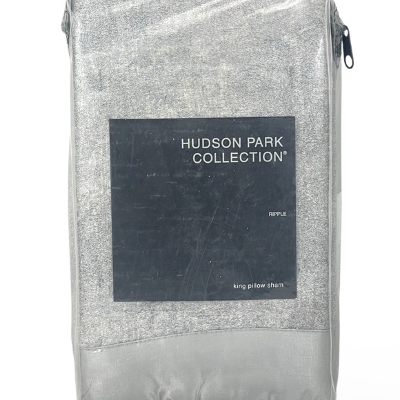 Hudson Park Gray Pillow Soft Textured Bedding - Picture 2 of 6